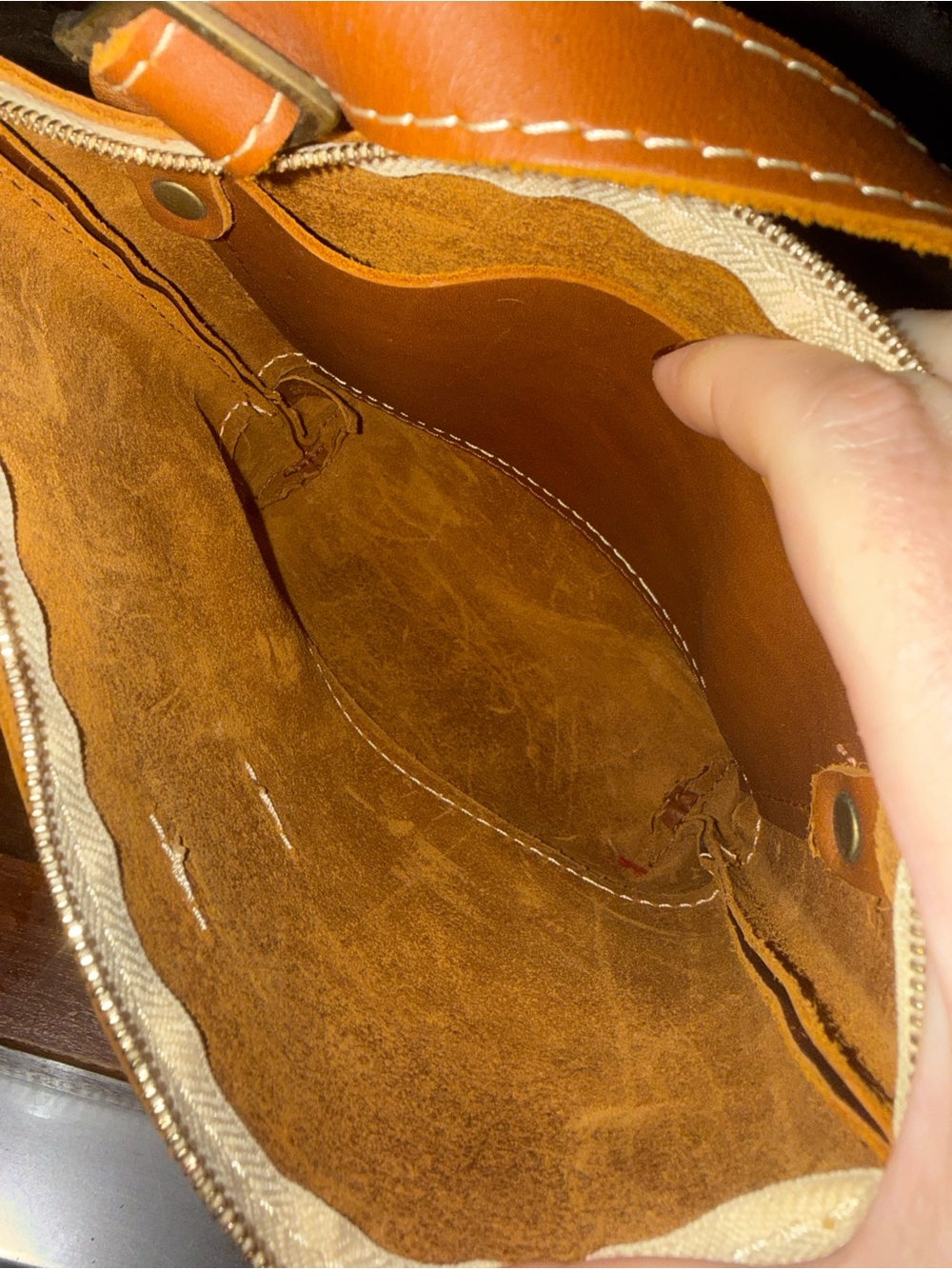 Portland Leather Goods Honey Festival Full grain Leather Crossbody Bag - Picture 5 of 7